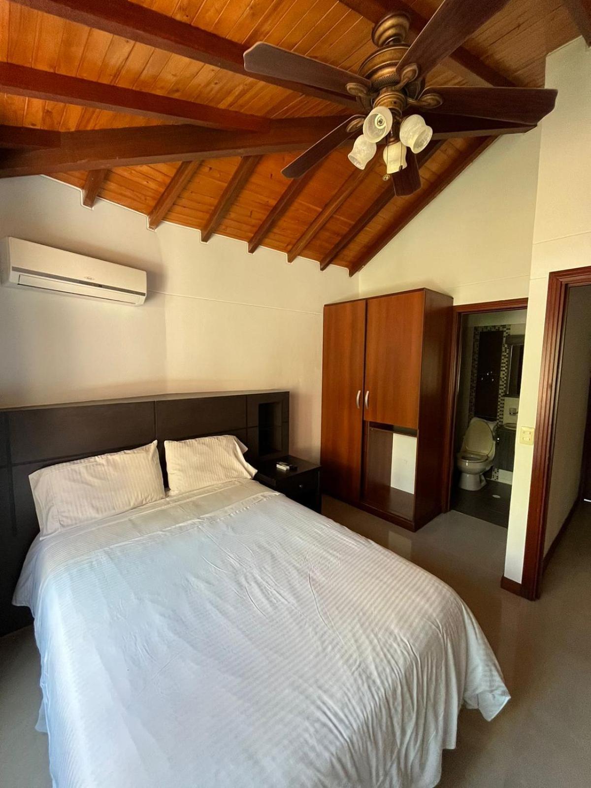 Serenity Suites Casa Boutique Bucaramanga Exteriör bild