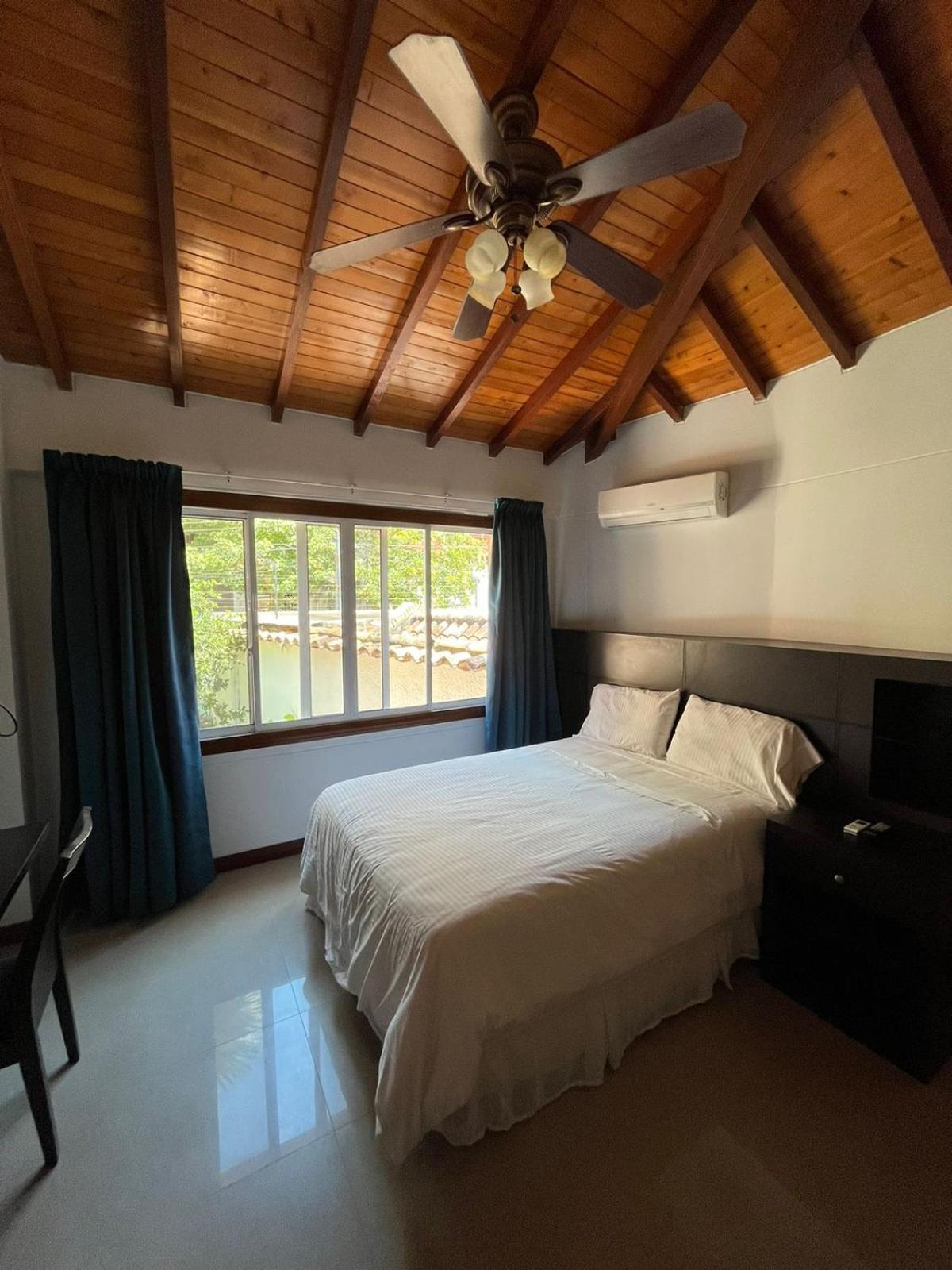 Serenity Suites Casa Boutique Bucaramanga Exteriör bild