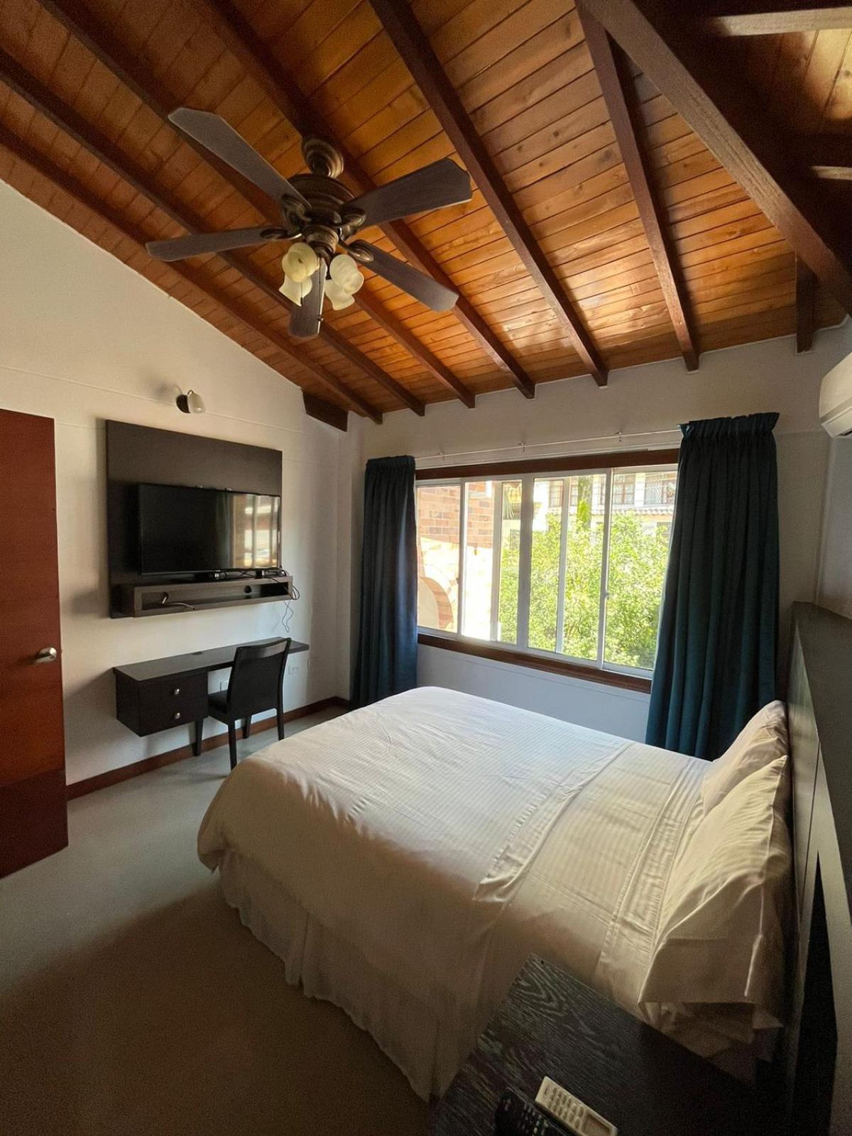 Serenity Suites Casa Boutique Bucaramanga Exteriör bild